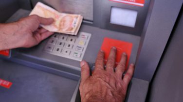 Avuç içi ile para çekme nasıl yapılır?
